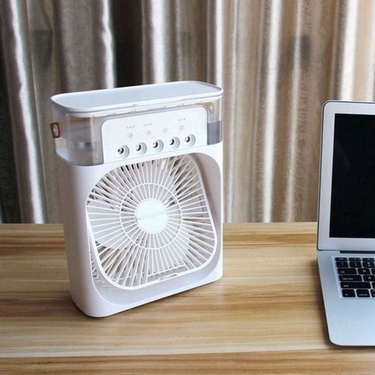 Cooling Fan With Ice
